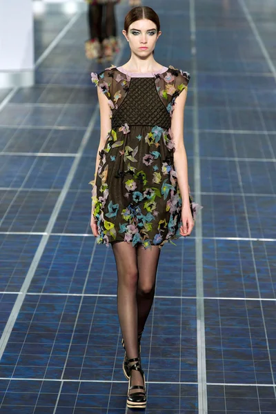 Look 64